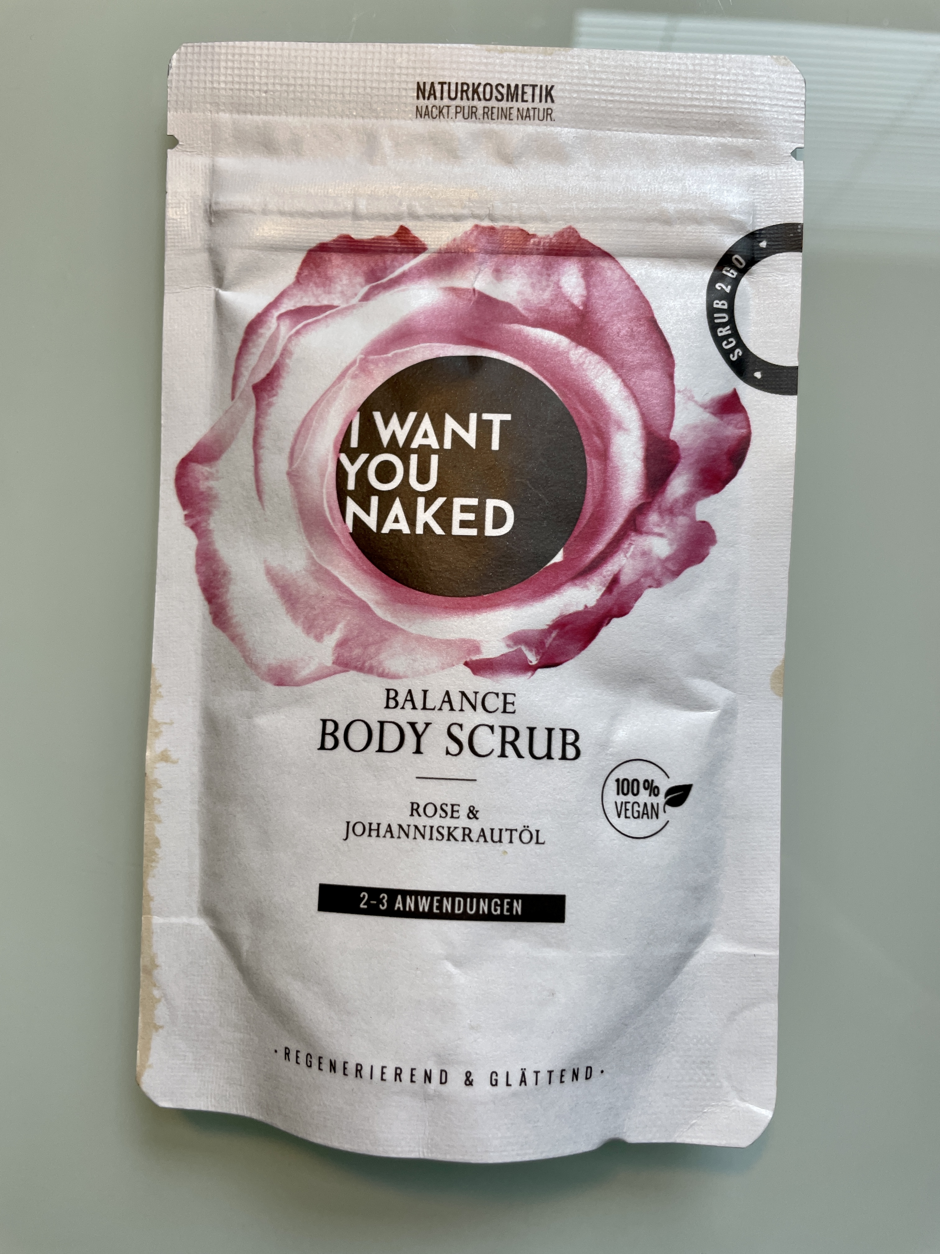 BALANCE Body Scrub mit Rose & Johanniskraut Öl Reisegröße